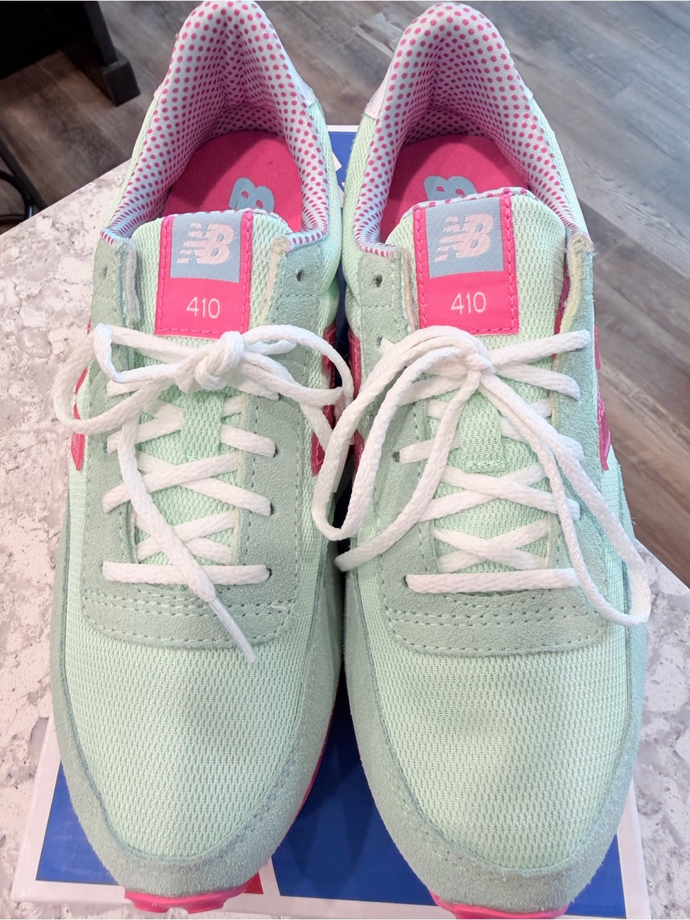 New Balance WL410PKB Seafoam Green & Pink Retro Sneakers Woman’s Size 9 EUC - Picture 10 of 12